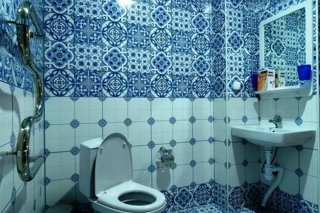 Deluxe Tek Büyük veya İki Ayrı Yataklı Oda, Balkon, Havuz Manzaralı
