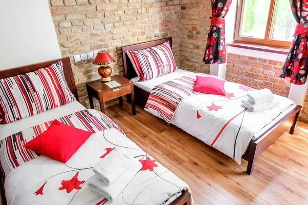 Comfort Tek Büyük veya İki Ayrı Yataklı Oda