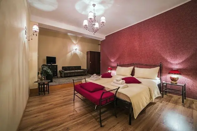 Comfort Tek Büyük veya İki Ayrı Yataklı Oda