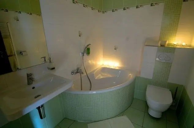 Comfort Tek Büyük veya İki Ayrı Yataklı Oda