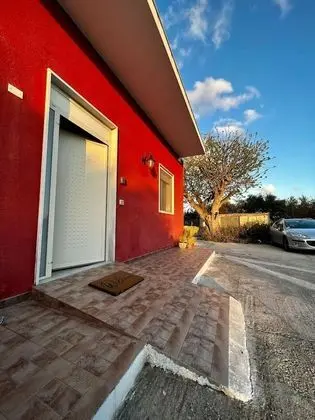 Ev, 2 Yatak Odası, Engellilere Uygun, Sigara İçilebilir