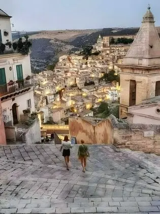 Ev, 2 Yatak Odası, Engellilere Uygun, Sigara İçilebilir