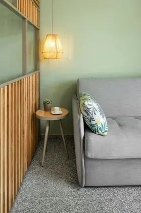 Two-store maisonette
