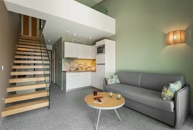 Two-store suite with attic