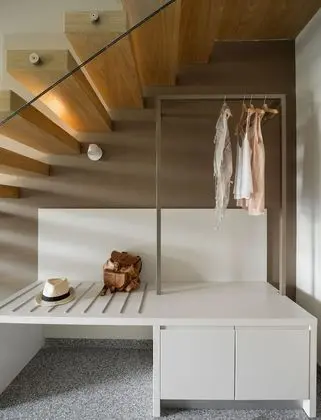 Two-store suite with attic