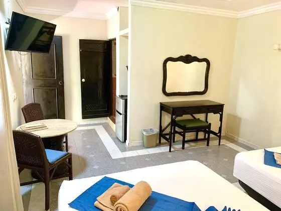 Tek Büyük Yataklı Oda