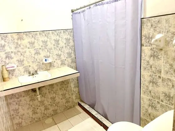 Üç Kişilik Oda
