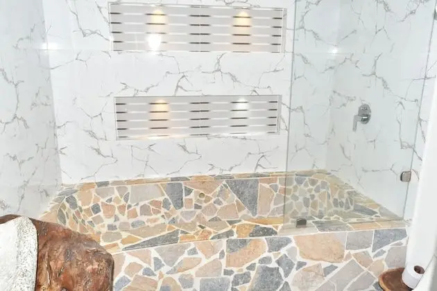 Superior Oda