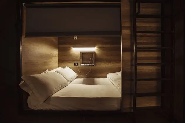 Ortak Ranzalı Oda, Karma Ranzalı Oda, Ortak Banyo