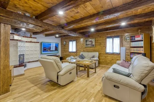 Family Ev, Birden Çok Yatak, Bahçeli (Eco House Lina With Wellness)