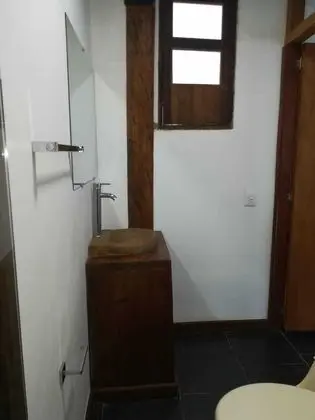 Design Tek Büyük Yataklı Oda, 1 Çift Kişilik Yatak, Sigara İçilmez, Havuz Manzaralı