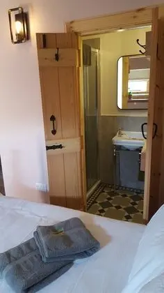 Luxury Kır Evi, Banyolu/Duşlu, Avlu Manzaralı (Kennels Cottage)