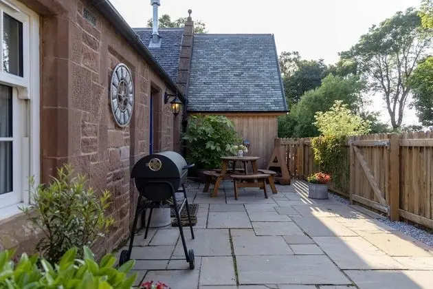 Luxury Kır Evi, Banyolu/Duşlu, Avlu Manzaralı (Kennels Cottage)