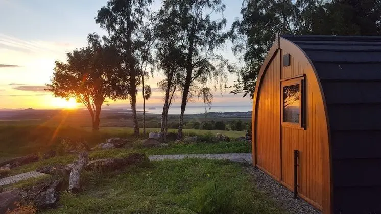 Luxury Kulübe, Banyolu/Duşlu, Deniz Manzaralı (Bass Rock Pod)