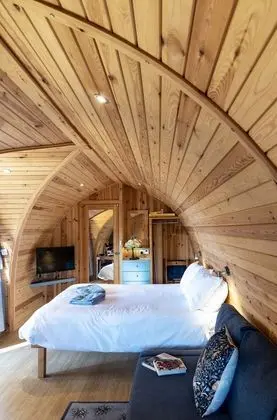 Luxury Kulübe, Banyolu/Duşlu, Deniz Manzaralı (Bass Rock Pod)