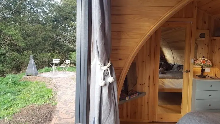 Luxury Kulübe, Banyolu/Duşlu, Deniz Manzaralı (Bass Rock Pod)