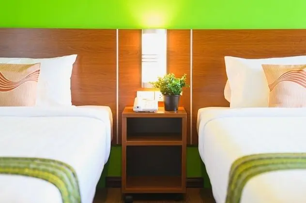 Deluxe, 2 Twin Beds, Non Smoking, City View