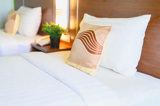 Deluxe, 2 Twin Beds, Non Smoking, City View