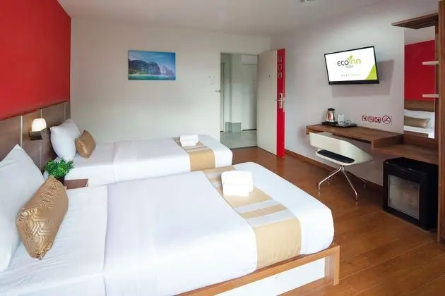 Deluxe, 2 Twin Beds, Non Smoking, City View