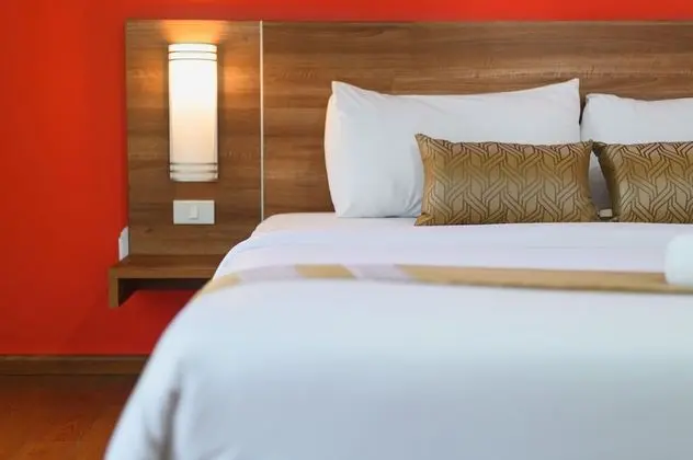 Premier Deluxe, 1 King Bed, Non Smoking, City View
