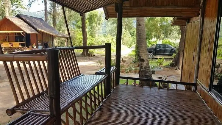 Deluxe Bungalov, 1 En Büyük (King) Boy Yatak