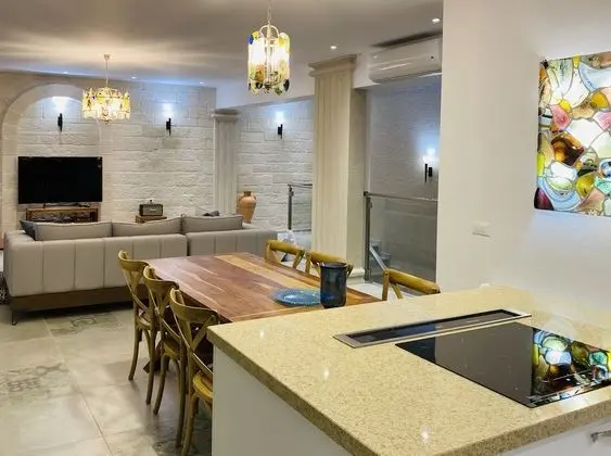 Deluxe Villa