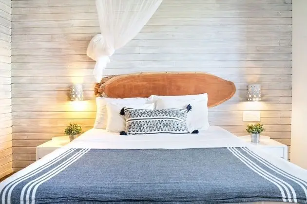 Studio, 1 Queen Bed (Main House)
