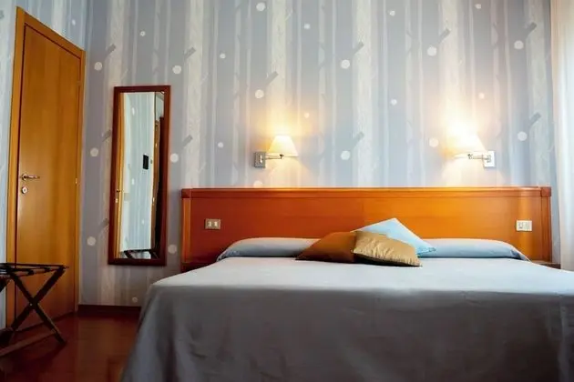 Standard Dört Kişilik Oda
