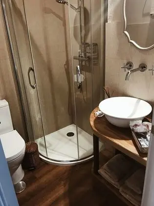 1 Çift Kişilik Veya 2 Tek Kişilik Yatak Standard