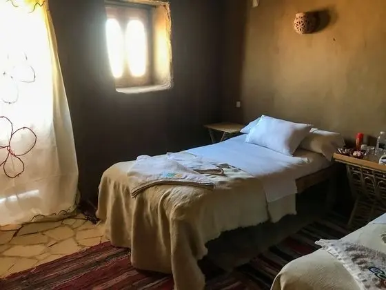 Traditional Üç Kişilik Oda