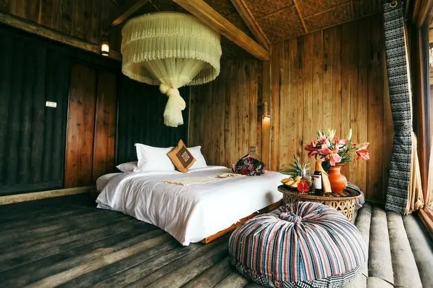 Deluxe Kır Evi