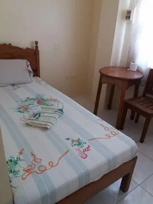 Basic Tek Büyük Yataklı Oda