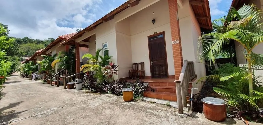 Deluxe Tek Büyük veya İki Ayrı Yataklı Oda (Bungalow)