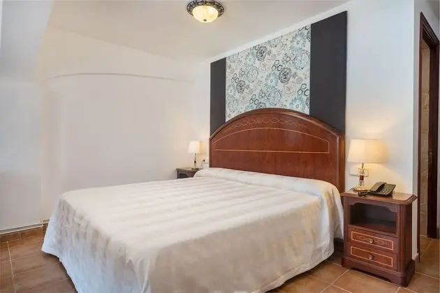 Economy Oda, Ek Bina (Free Spa access)