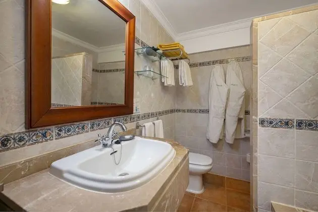 Economy Oda, Ek Bina (Free Spa access)
