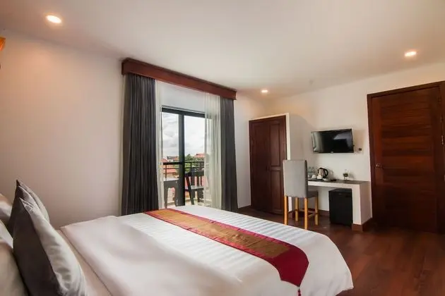 Deluxe Tek Büyük Yataklı Oda, Balkon