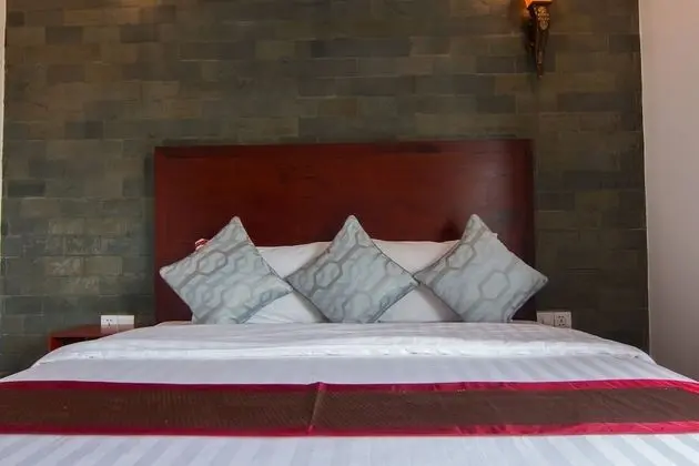 Deluxe Tek Büyük Yataklı Oda, Balkon