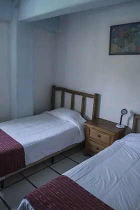 Üç Kişilik Oda