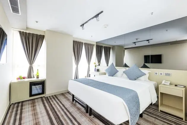 Deluxe Tek Büyük veya İki Ayrı Yataklı Oda