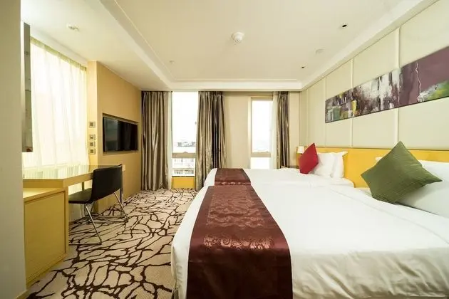 Deluxe City View Room