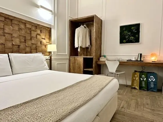 Classic Tek Büyük veya İki Ayrı Yataklı Oda