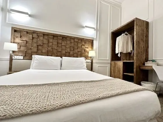 Classic Tek Büyük veya İki Ayrı Yataklı Oda