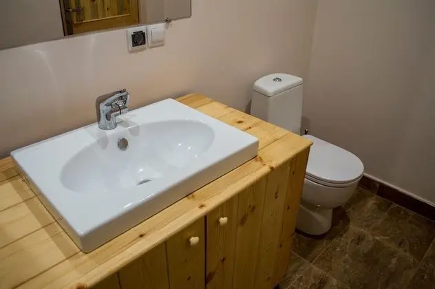 Comfort İki Ayrı Yataklı Oda, 2 Tek Kişilik Yatak, Balkon, Göl Manzaralı