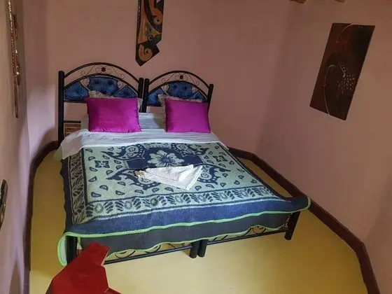 Comfort Tek Büyük Yataklı Oda