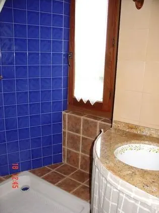 Tek Büyük Yataklı Oda (Sua-Fuego-Fire)