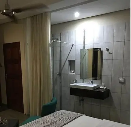 Standard Tek Büyük veya İki Ayrı Yataklı Oda