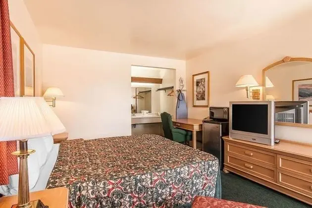 Oda, 1 En Büyük (King) Boy Yatak