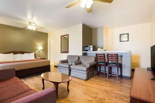 Standard Oda, 1 En Büyük (King) Boy Yatak, Sigara İçilmez