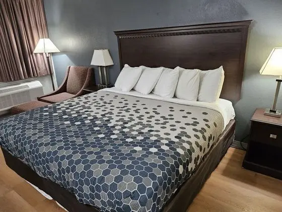 Standard Oda, 1 En Büyük (King) Boy Yatak, Sigara İçilmez