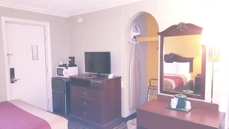 Standard Oda, 1 Büyük (Queen) Boy Yatak, Sigara İçilmez